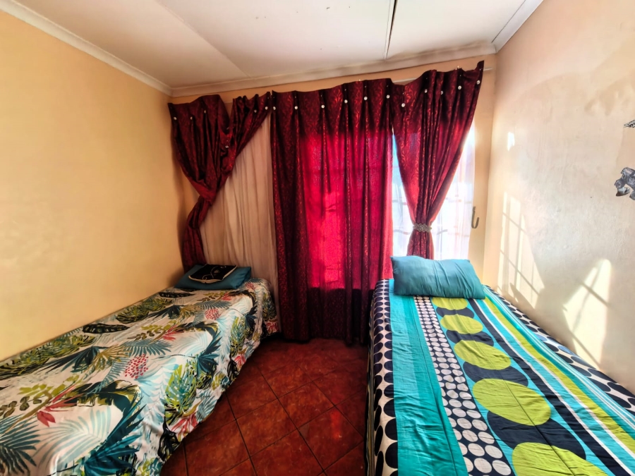 3 Bedroom Property for Sale in Geelhoutpark North West
